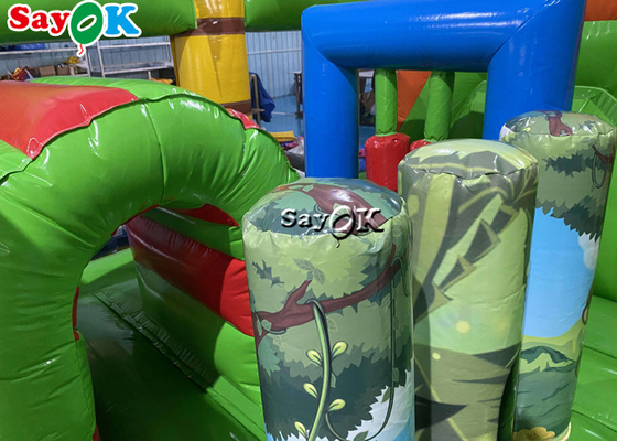 動物園のテーマの膨脹可能な跳ね上がりの家の子供の運動場水スライド