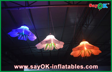紫色/緑の巨大で膨脹可能な照明装飾は膨脹可能な照明花を導きました