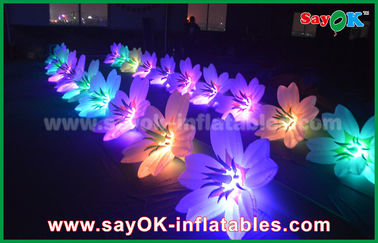 8m の段階の多彩で膨脹可能な照明結婚式の花鎖の装飾