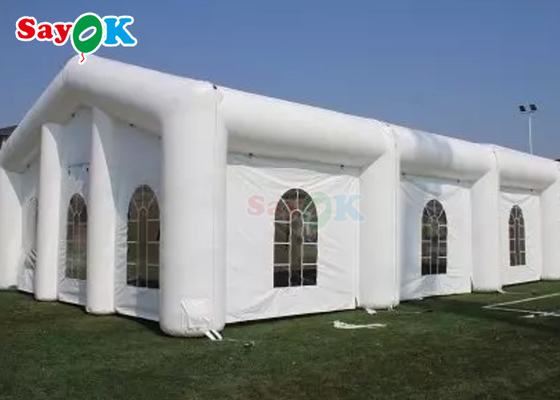 LED色の屋外の膨脹可能なテントの立方体の膨脹可能な結婚披露宴のテント