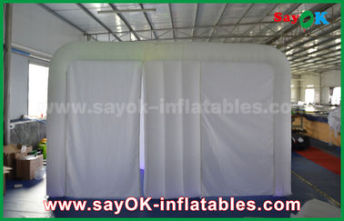 膨脹可能な党テント巨人白い4mLオックスフォードの布のLEDライトが付いている膨脹可能な写真ブースのテント