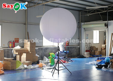 でき事の広告のためのハロゲンまたはRGBライトが付いている膨脹可能なLEDの三脚の気球