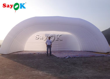 膨脹可能な芝生のテント12x6x5mHの白いドームの党でき事のための膨脹可能な段階のテント