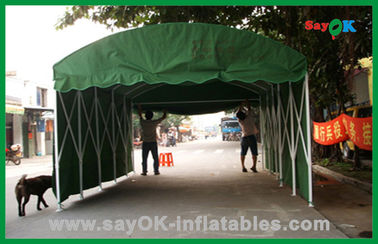 陰のテントの展覧会および野外活動のための実用的な折りたたみのテントを現れなさい