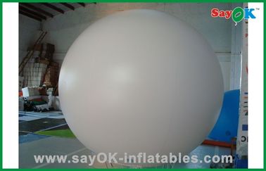 白い色の美しく膨脹可能な気球の商業巨大なヘリウムの気球