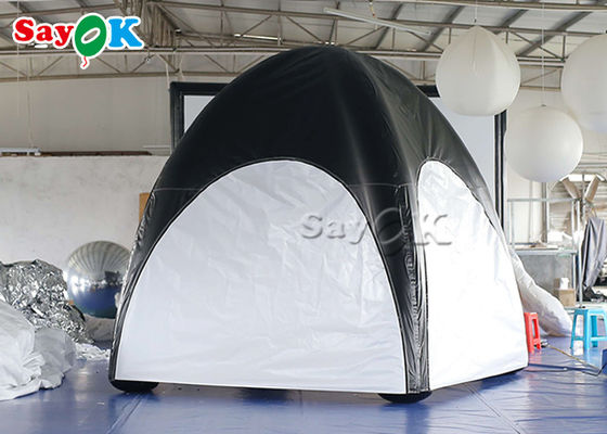 家族の空気テントの防水シートの空気は白黒膨脹可能なくものテントを密封した