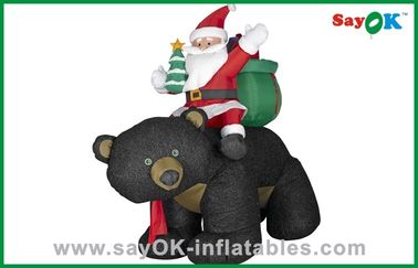 クリスマスのサンタのスノーマンのギフトおよびツキノワグマが付いている膨脹可能なクリスマスの装飾