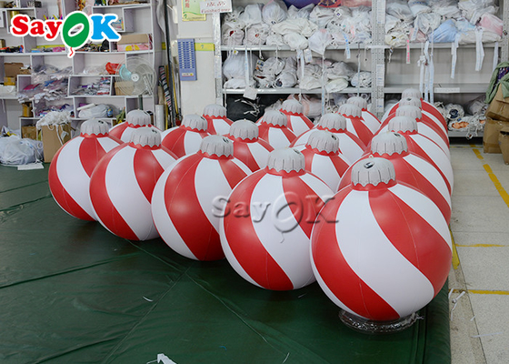 0.6m小さいXmasの装飾ポリ塩化ビニールの膨脹可能な球の屋外の掛かる飾られた球