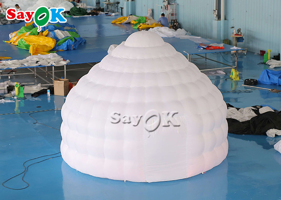 膨脹可能なイグルーのテント4mは13ftイグルーの屋外のキャンプのための膨脹可能なドームのYurtのテントをつけることを導いた