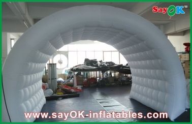 煉瓦出現\ /Inflatableのトンネルのテントの販売のための膨脹可能なテントのドームが付いているカスタマイズされた膨脹可能なテント