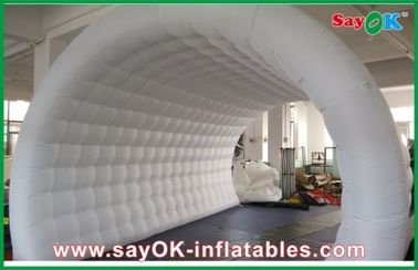 煉瓦出現\ /Inflatableのトンネルのテントの販売のための膨脹可能なテントのドームが付いているカスタマイズされた膨脹可能なテント