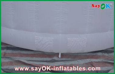 オックスフォードの強い布の膨脹可能で白い空気テント、LEDライトが付いている商業膨脹可能な円形のテント党テント