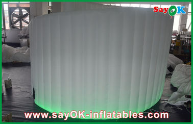 膨脹可能な写真ブースの賃借り大きい4mL Xの3mH膨脹可能な螺線形の壁、強いオックスフォードの布LEDの壁