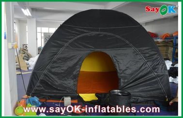 Outwellの空気テントのカスタマイズされる黄色い中の外の耐久の膨脹可能なキャンプ テントの黒