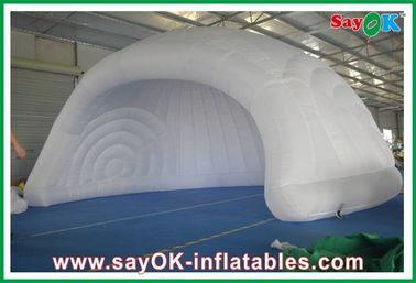 屋外の膨脹可能なドームのテントの測地線ドームのテントのキャンプの直径5mの膨脹可能な空気テント耐久210Dオックスフォードの布
