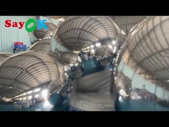 多彩なポリ塩化ビニールの膨脹可能な反射球のクリスマスの装飾膨脹可能な球ミラーの気球