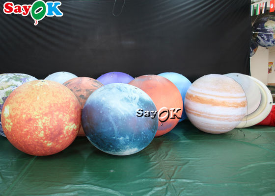 LEDの巨大な掛かる膨脹可能なつく装飾8の惑星ポリ塩化ビニール材料