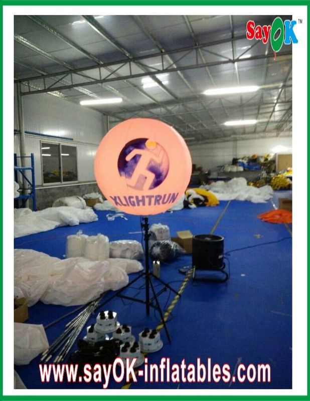 RGB は立場が付いている膨脹可能な照明装飾 190T のナイロン布 SGS ROHS をつけます